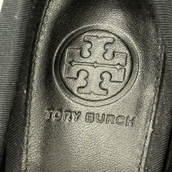 Tory Burch 8M Black Suede Bow Pumps – Classic Pointed Toe Heels, Leather Sole - Picture 8 of 9